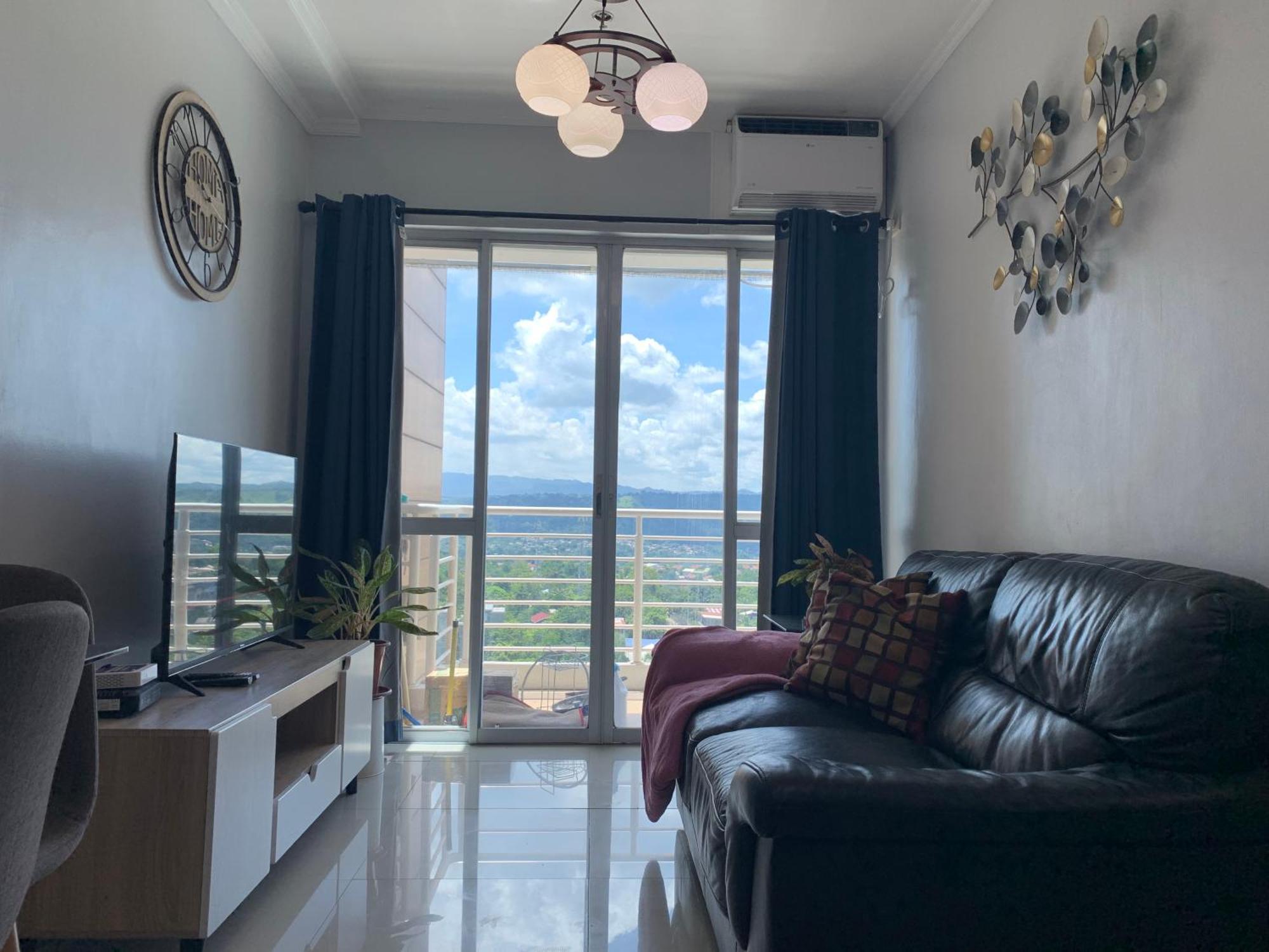 Spacious 2-Bedroom Condo,Wifi,Netflix,Free Parking Cagayán de Oro Exterior foto